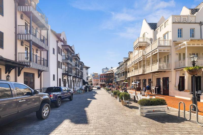 67 Wiggle Lane - Rosemary Beach - Steps to Tennis Courts Beach Pools! - image 21