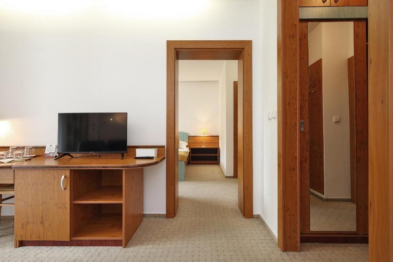 Apartment with Balcony image 3