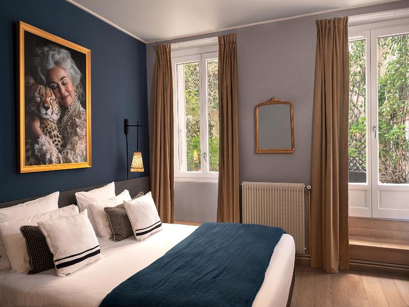 Superior Double Room with Terrace image 1