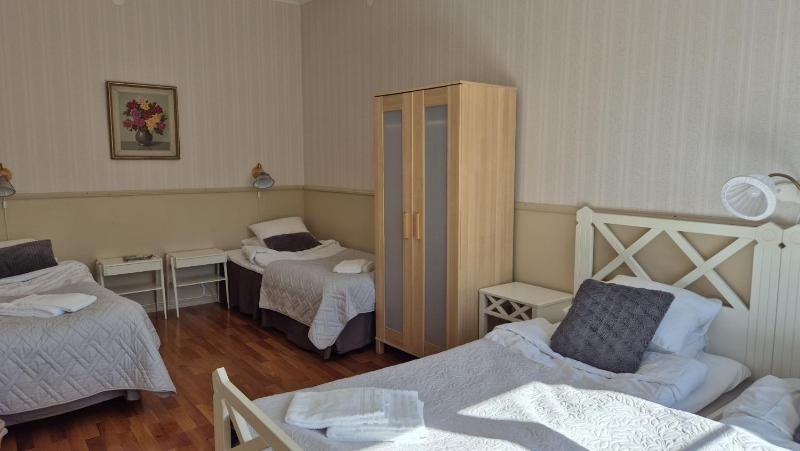 Quadruple Room image 1