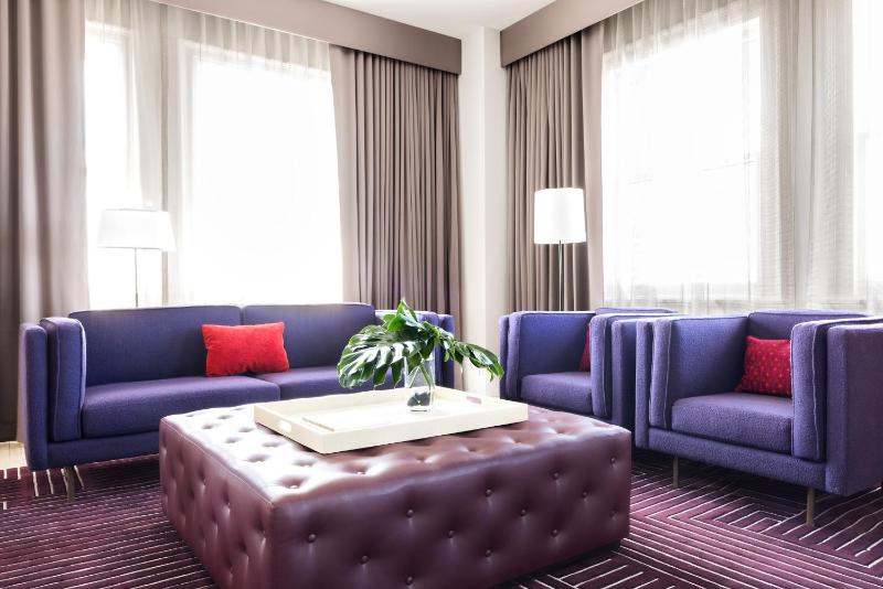 21c Suite image 3