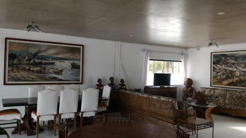 Mansão Frente Praia Enseada - image 13