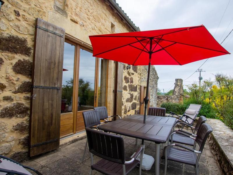 Holiday Home (6 Adults) image 2