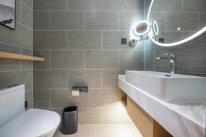 Atour Hotel Suzhou Guanqian Street Leqiao Station - image 3