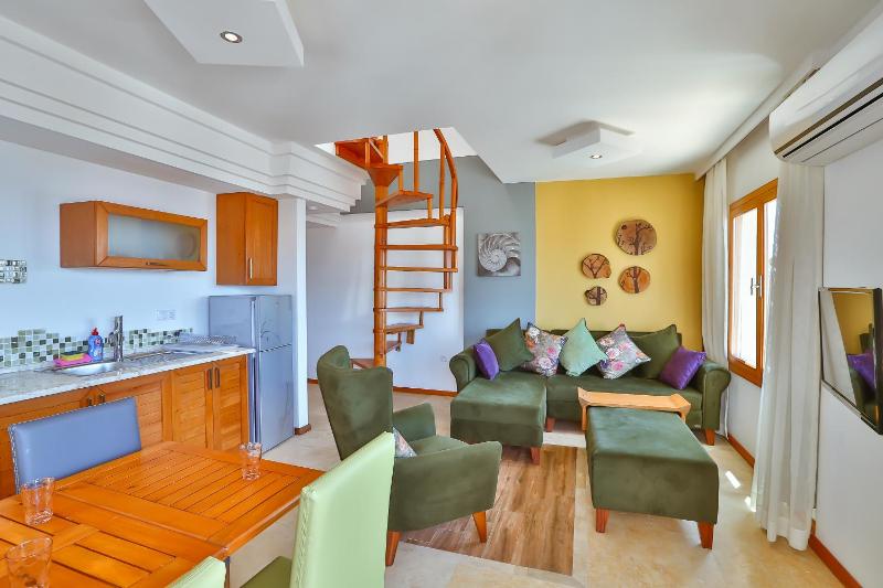 Two-Bedroom Duplex Apartment image 1