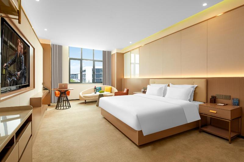 May Joys Hotel - image 28