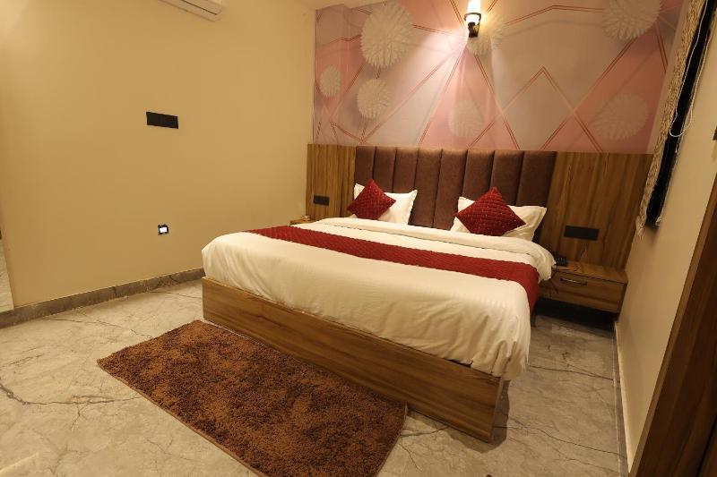Hotel Aurum Stay - image 20