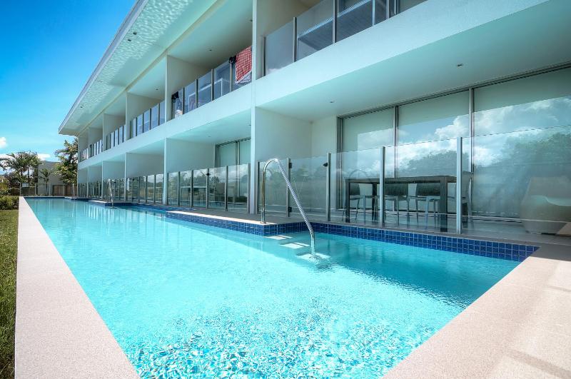 Pool Resort Port Douglas - image 8