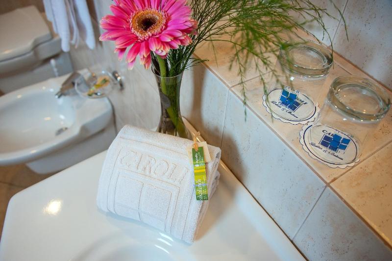 Standard Single Room image 3