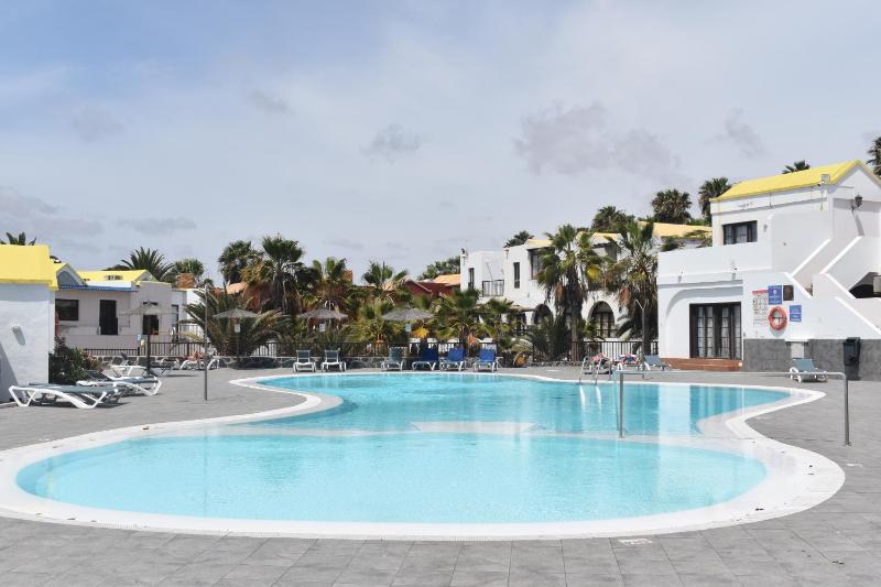 One-Bedroom Apartment image 1