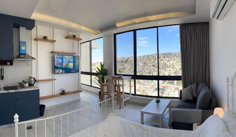 Central Amman Stunning Views Apt - image 13