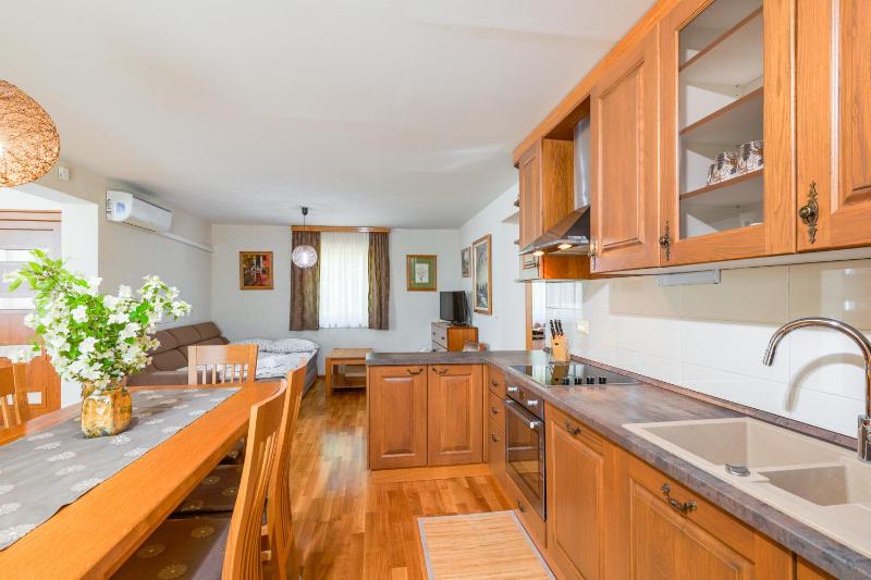 Apartment MIMA - image 32