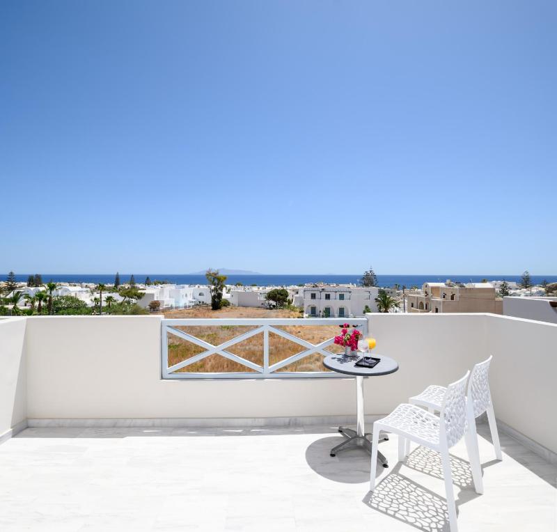 Superior Room with Sea View image 1