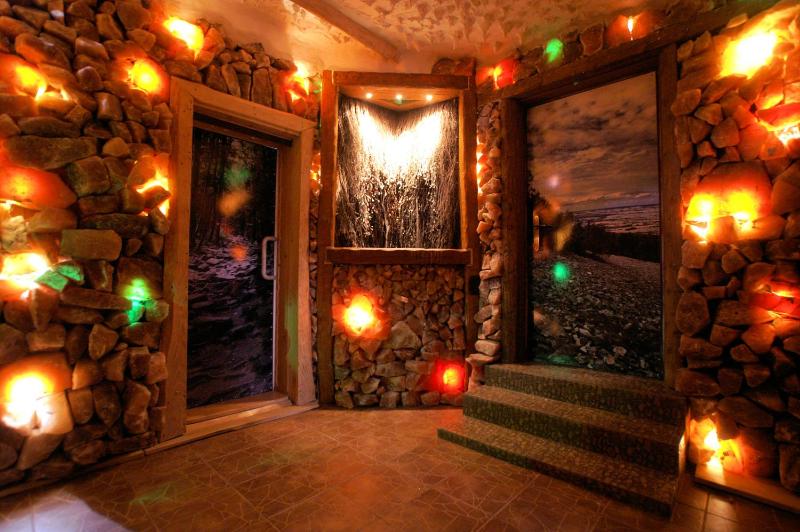 Quadruple Room with Balcony image 4