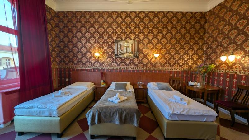 Triple Room image 2