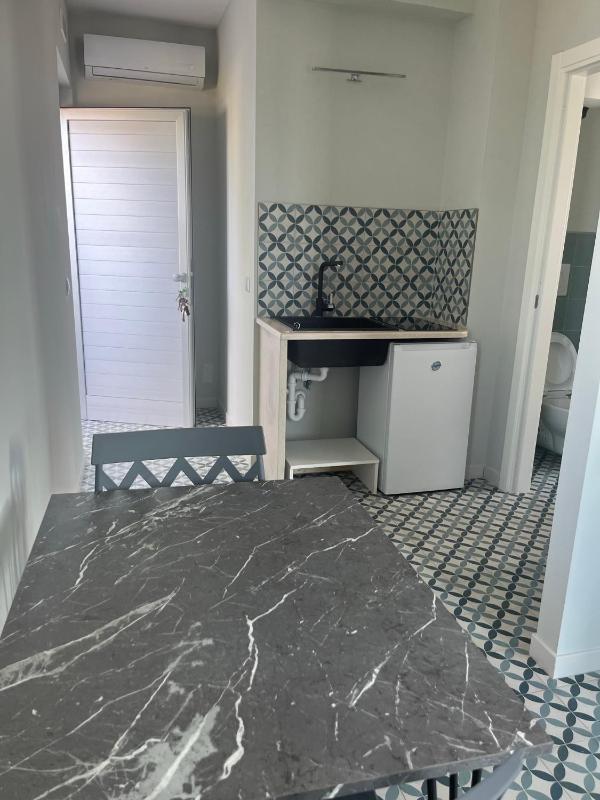 Double Room with Private Bathroom image 1