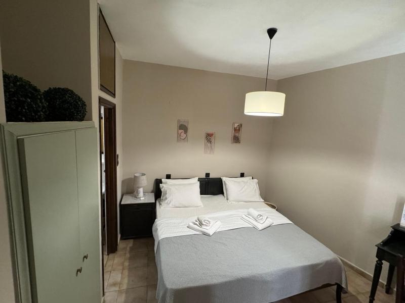 One-Bedroom Apartment (3 Adults) image 3