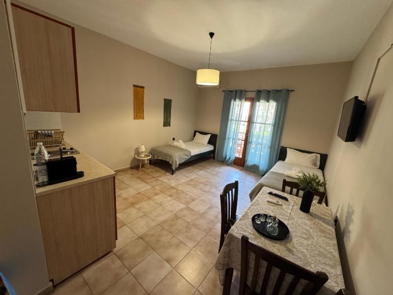 One-Bedroom Apartment (4 Adults) image 2