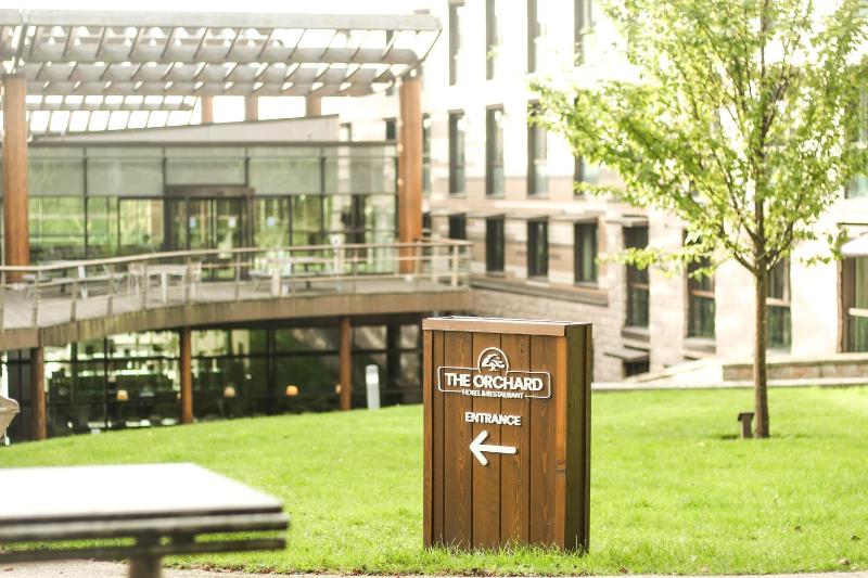 The Orchard Hotel & Restaurant - image 3