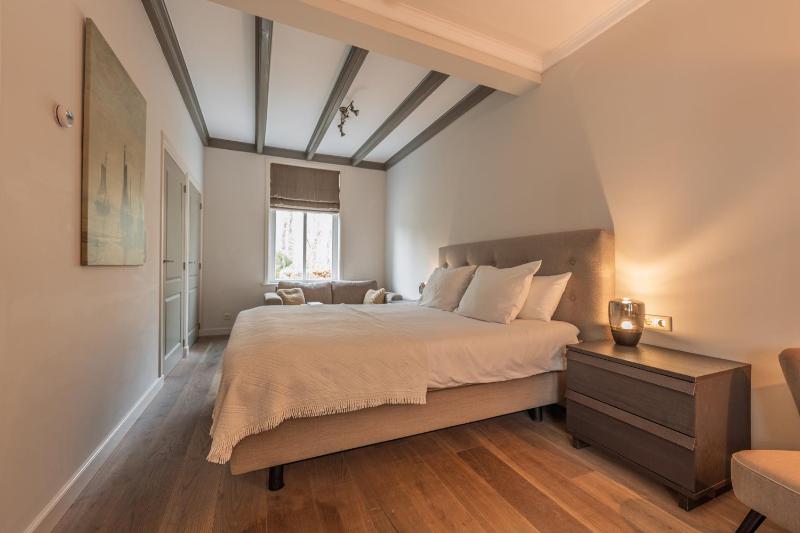 Double Room with Patio image 1