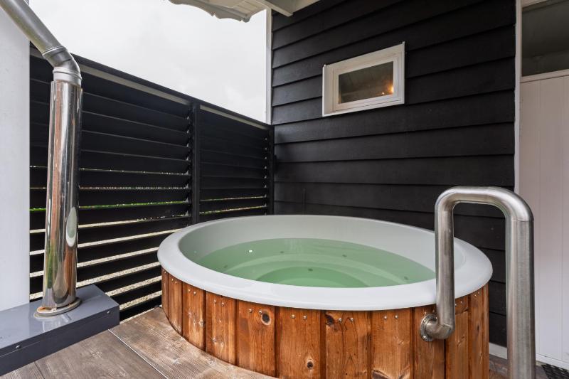 Double Room with Patio image 2