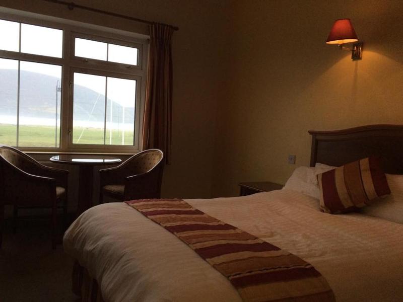 Double Room image 4