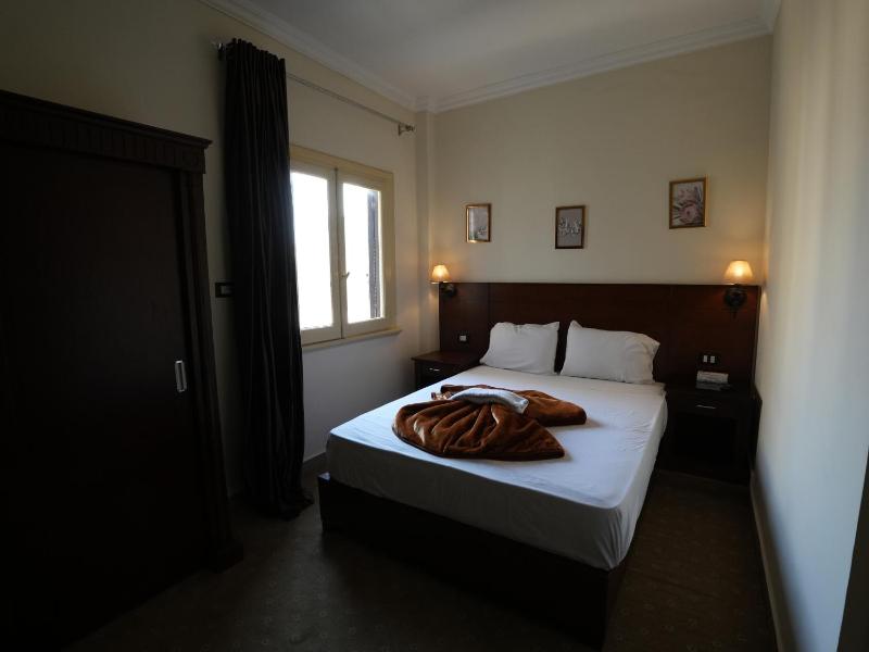 Montana Hotel - image 16