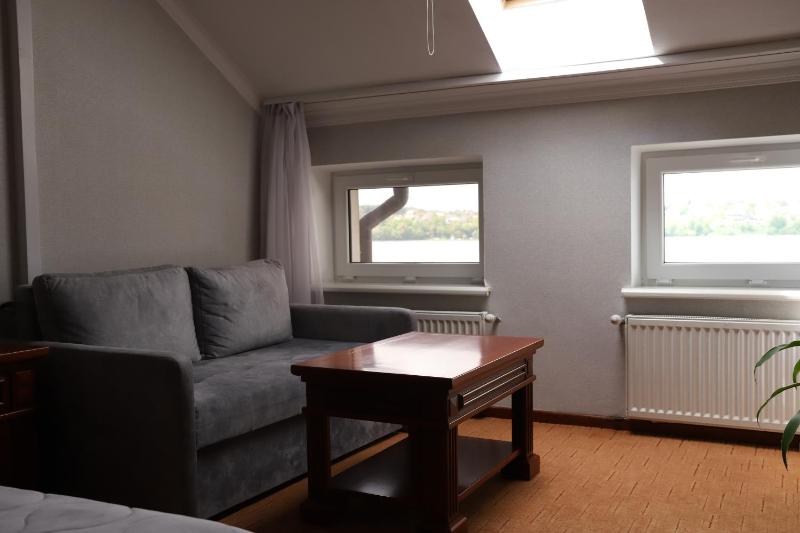 Comfort Double Room with Lake View image 4