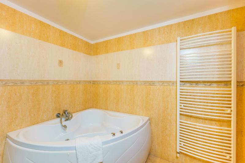 Suite image 4