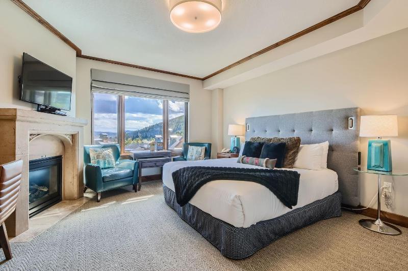 Park City Lux Dream Ski-In Out at Canyons Village! 521H by SkyRun Park City - image 39