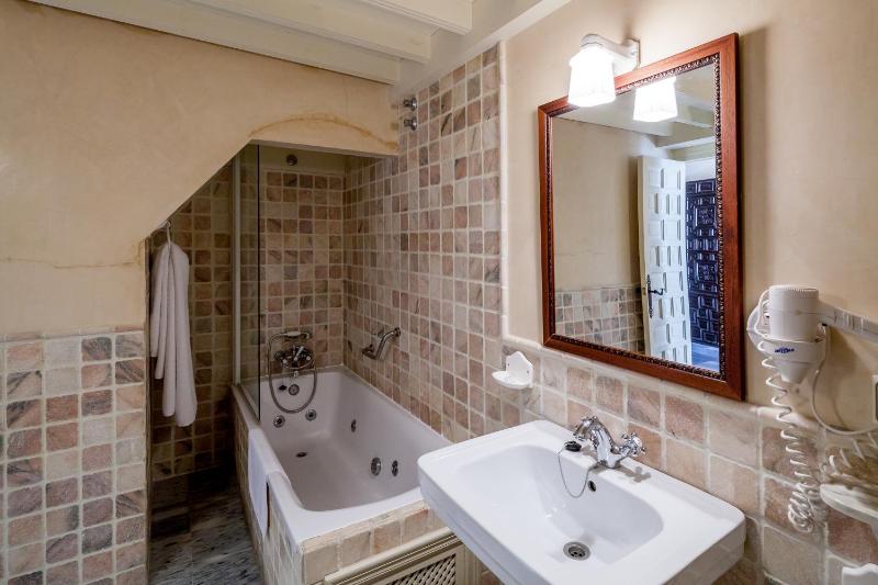 Suite image 1