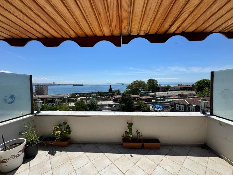 Quadruple Room with Sea View image 4