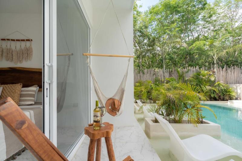 Modern and Stylish Studio in Muuk Tulum - image 12