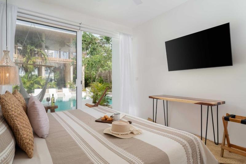 Modern and Stylish Studio in Muuk Tulum - image 15