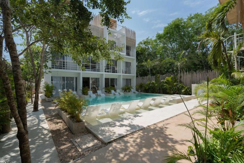 Modern and Stylish Studio in Muuk Tulum - image 38