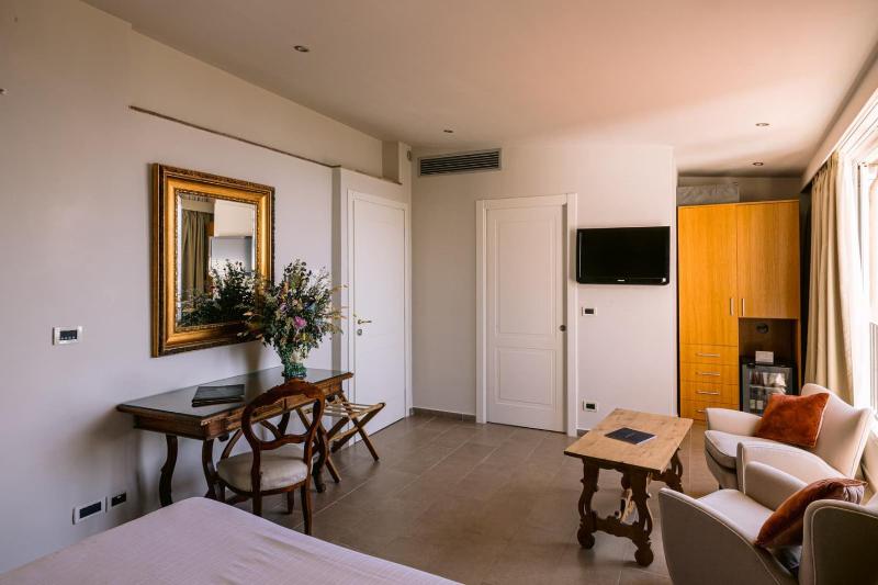 Hotel Villa Paradiso - image 22