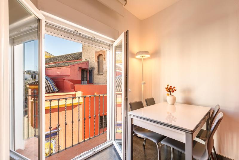 Stay Unique Apartments Eslava Pet Friendly - image 13