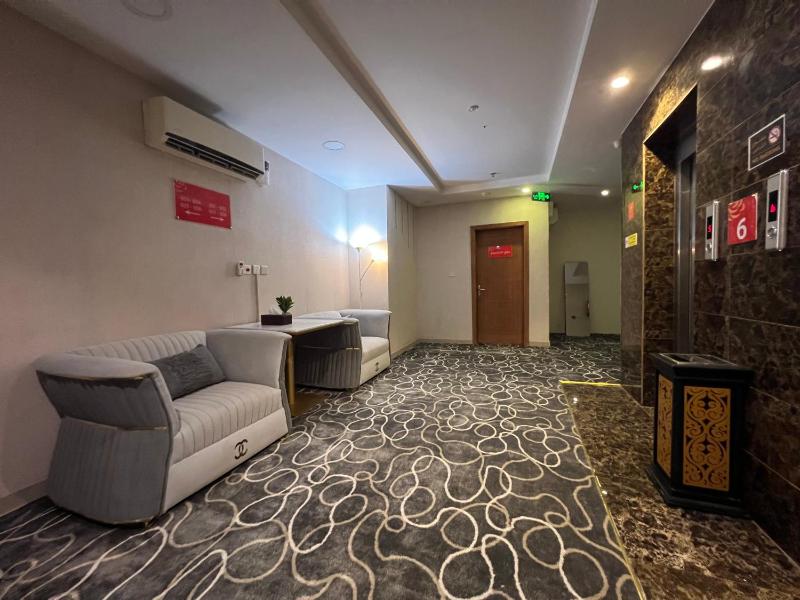 Rose Star Hotel - image 15