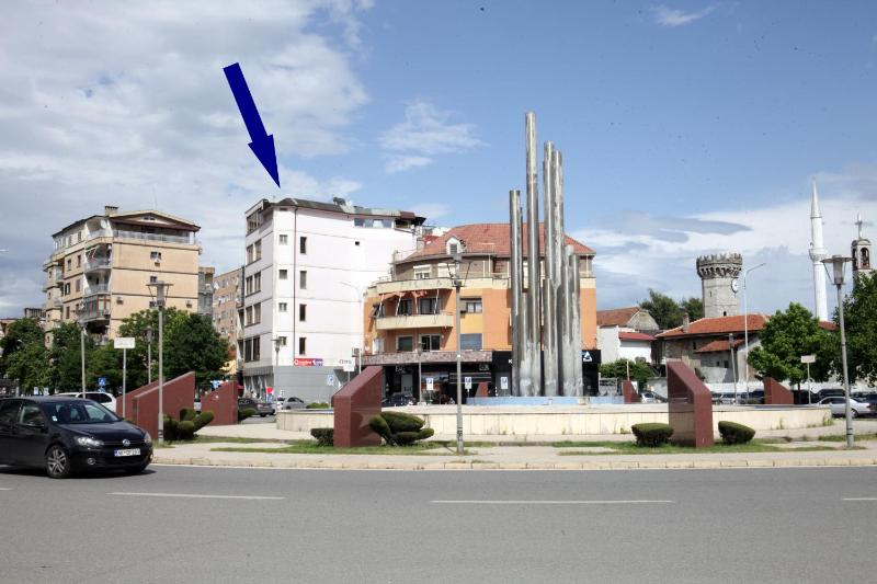 Mejsi Studio Apartment - image 4