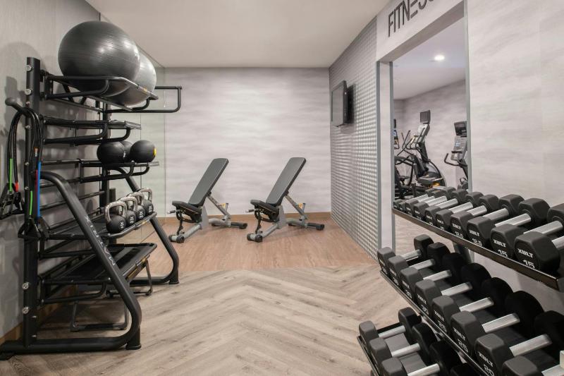 Fairfield by Marriott Inn & Suites Scottsdale Old Town - image 9