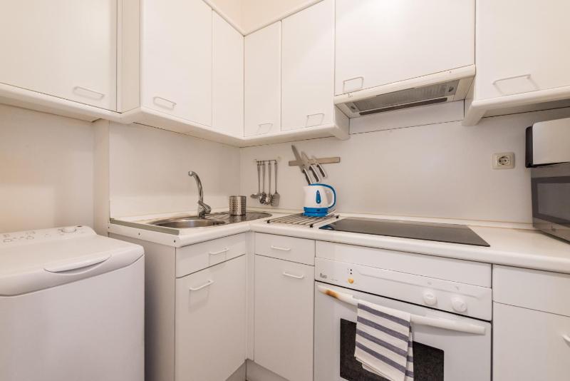 Superior Apartment image 3