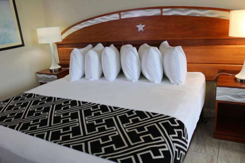 King Room image 2