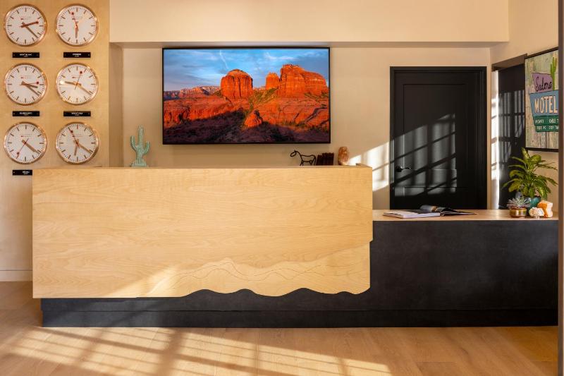 Mountain Modern Sedona Tapestry Collection by Hilton - image 24