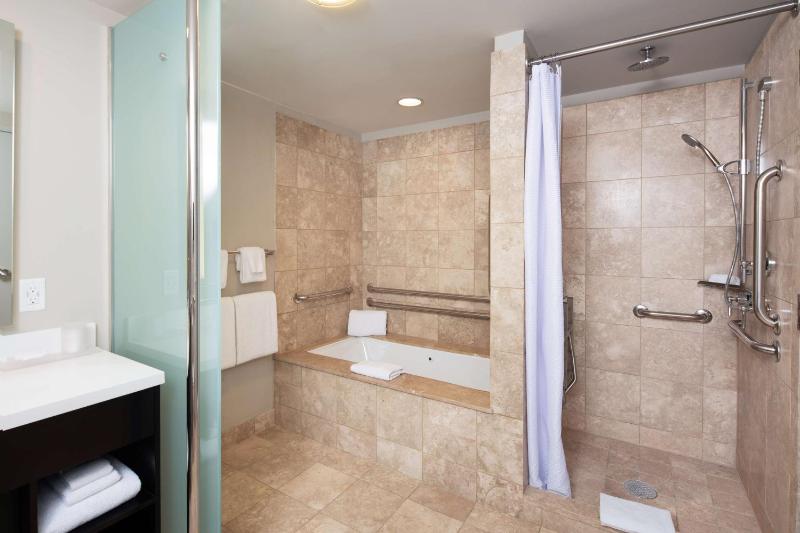 The Lofton Hotel Minneapolis Tapestry Collection by Hilton - image 32