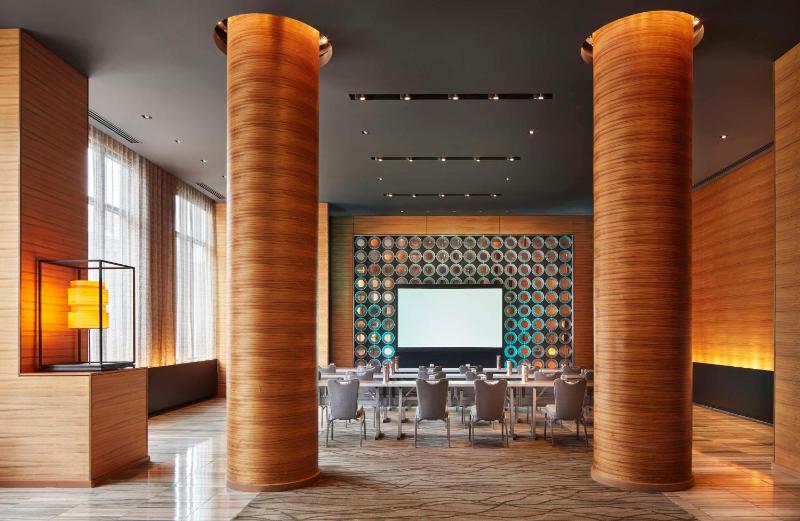 The Lofton Hotel Minneapolis Tapestry Collection by Hilton - image 38