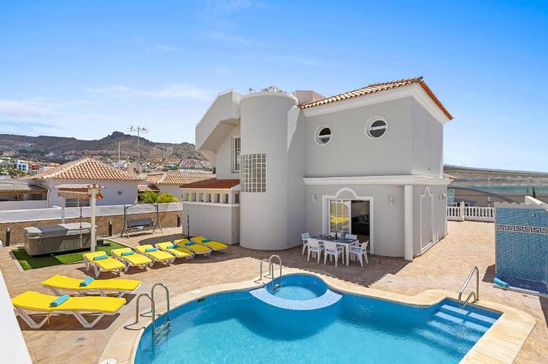 Villa Favorita by Villa Plus - image 17