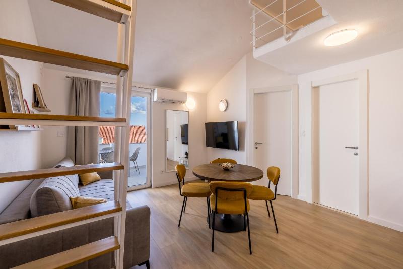 Bolotel Family & Studio Stay - image 6