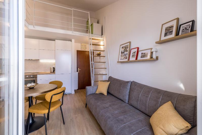 Bolotel Family & Studio Stay - image 2