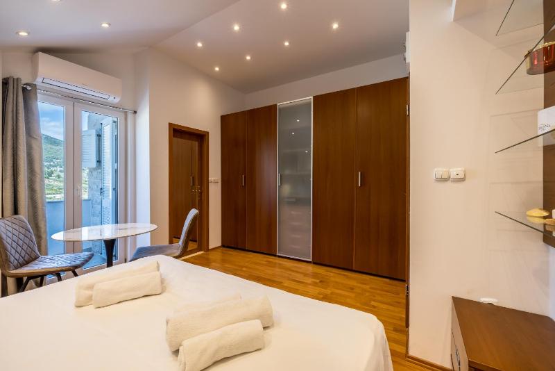 Bolotel Family & Studio Stay - image 14
