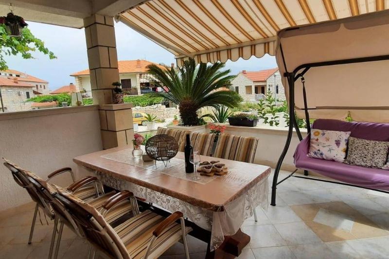 Two-Bedroom Apartment with Terrace image 3